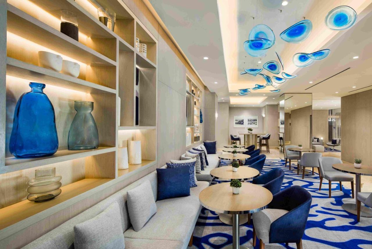 Beach Rotana - All Suites Abu Dhabi Exterior photo
