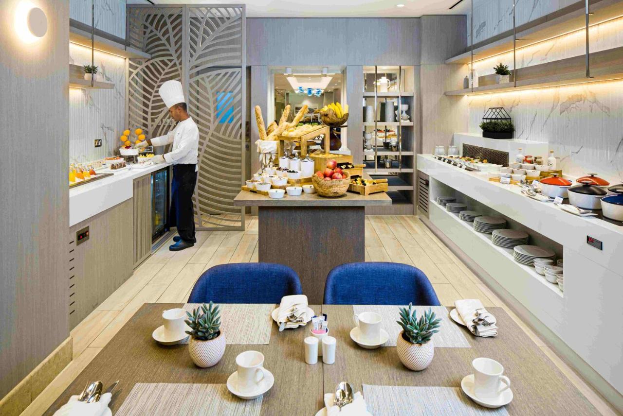 Beach Rotana - All Suites Abu Dhabi Exterior photo